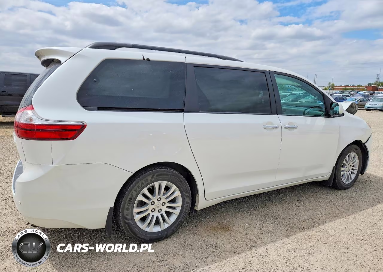 2015 Toyota Sienna Xle Premium 8-Passenger VIN:5TDYK3DC4FS549158 - 3