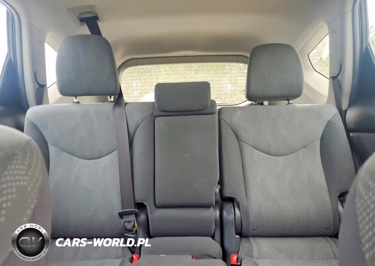 2014 Toyota Prius V Three VIN:JTDZN3EU9EJ012851 - 10