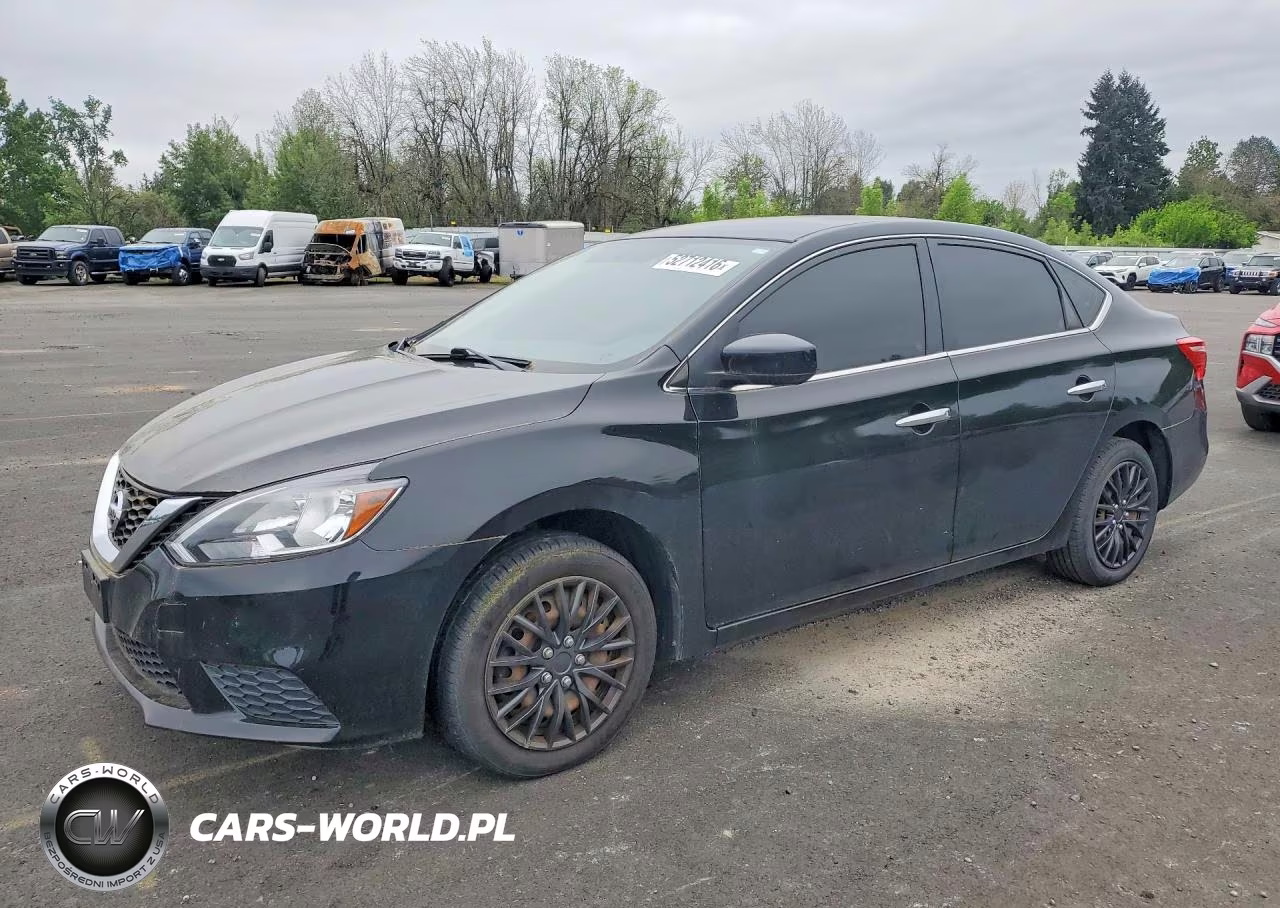 2017 Nissan Sentra S – zdjęcie 1 z 12