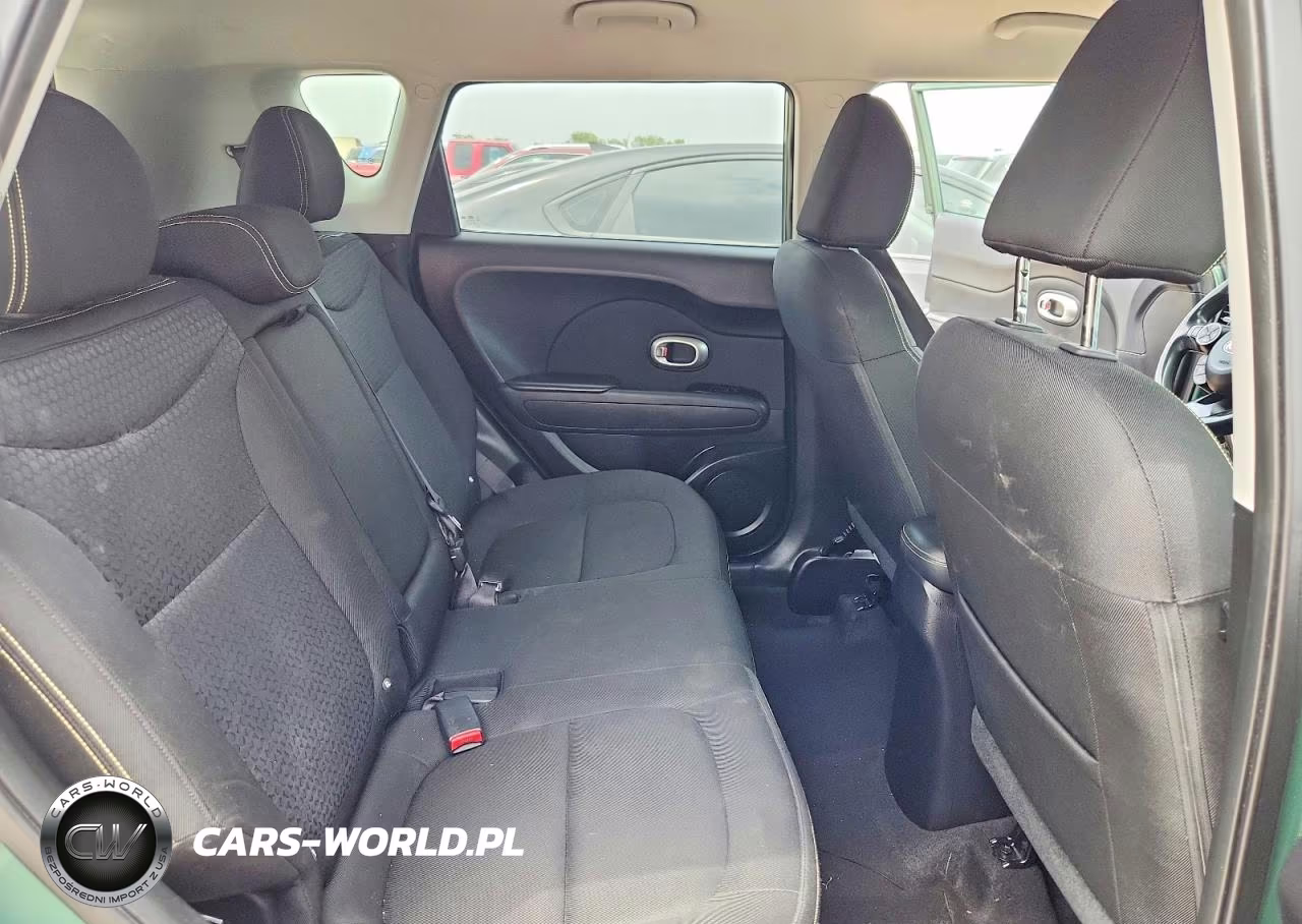 2014 Kia Soul + VIN:KNDJP3A51E7013687 - 10