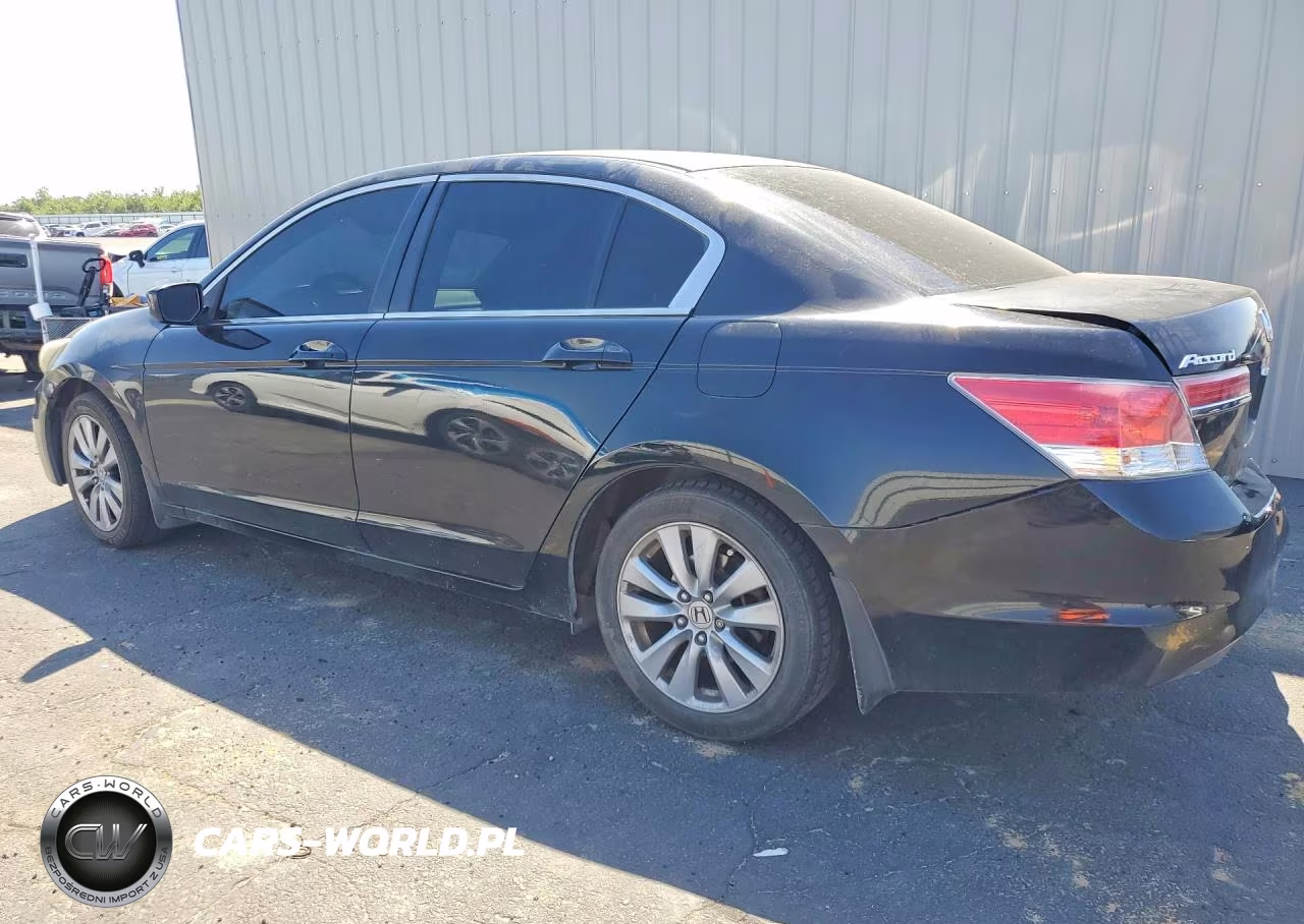 2011 Honda Accord Ex VIN:1HGCP2F77BA070358 - 2
