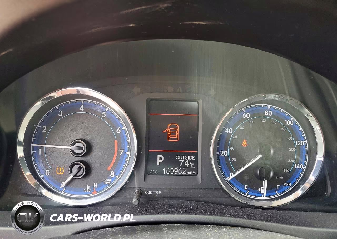 2017 Toyota Corolla Le VIN:5YFBURHE1HP644934 - 9
