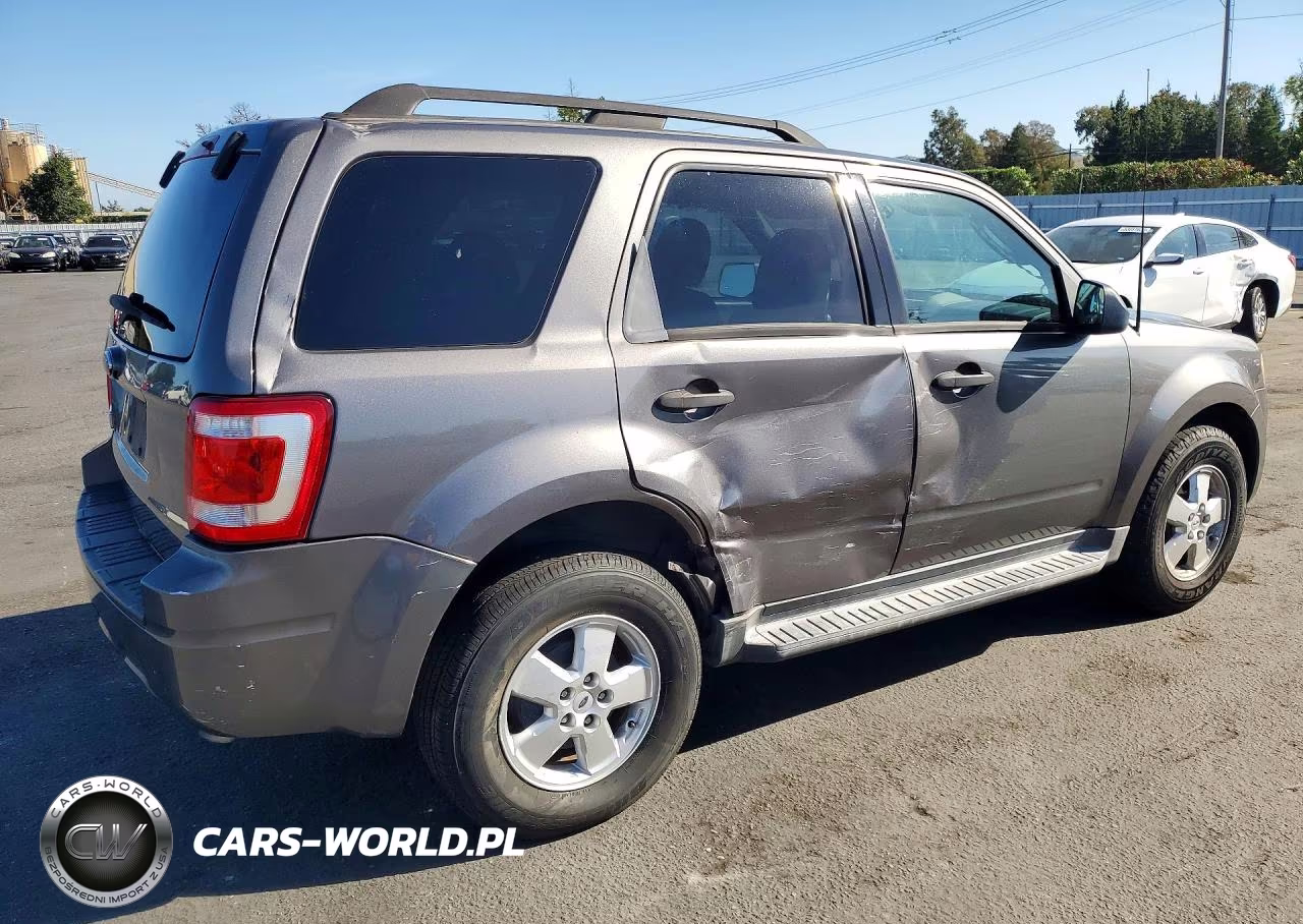 2009 Ford Escape Xlt VIN:1FMCU03719KB19957 - 3
