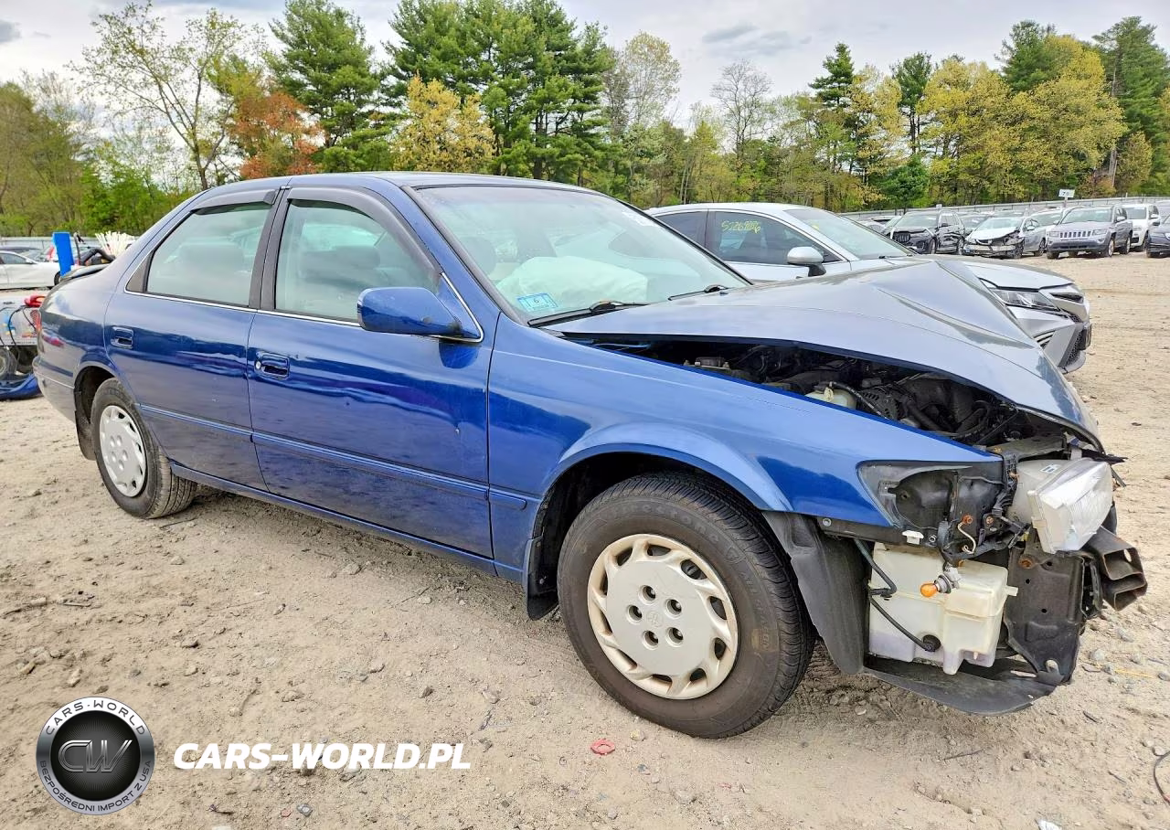 1999 Toyota Camry Le VIN:4T1BG22K2XU514008 - 4
