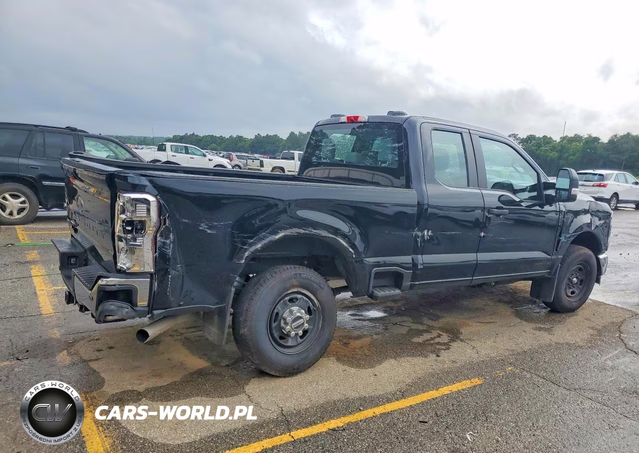 2026 Ford F350 Super Duty VIN:1FT8X3AA8TED28894 - 3