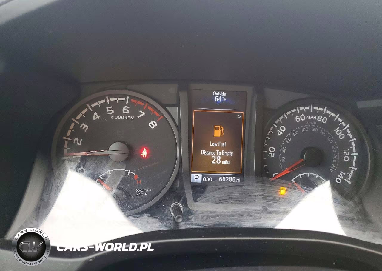 2021 Toyota Tacoma Sr V6 VIN:3TMCZ5AN4MM382109 - 9