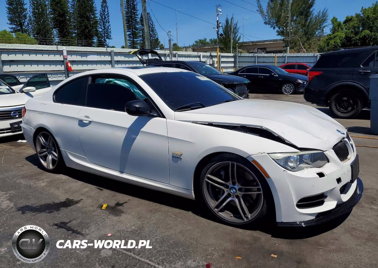 2011 BMW 335 Is VIN:WBAKG1C56BE618606 - 4