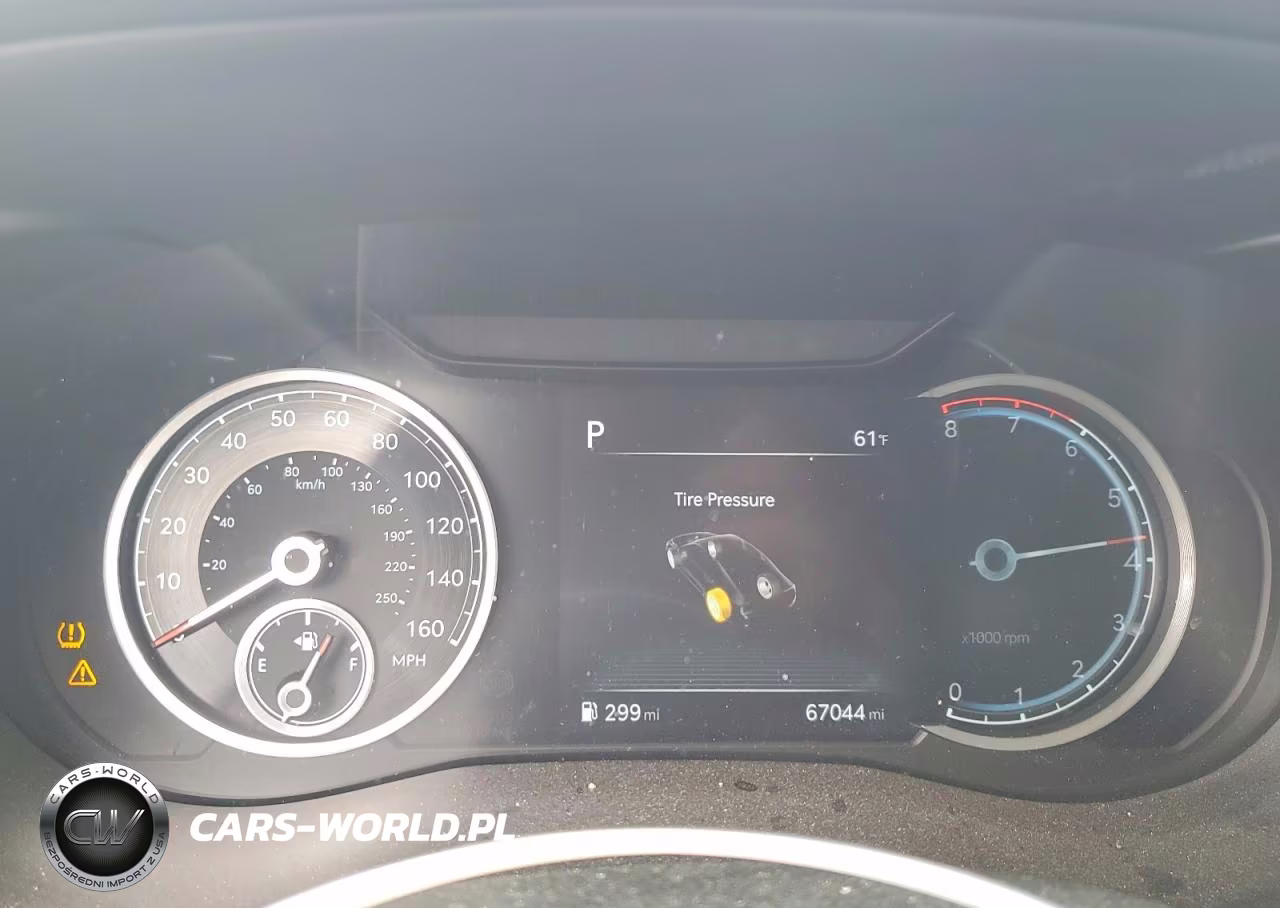 2022 Genesis G70 2.0T VIN:KMTG34TA5NU095187 - 9