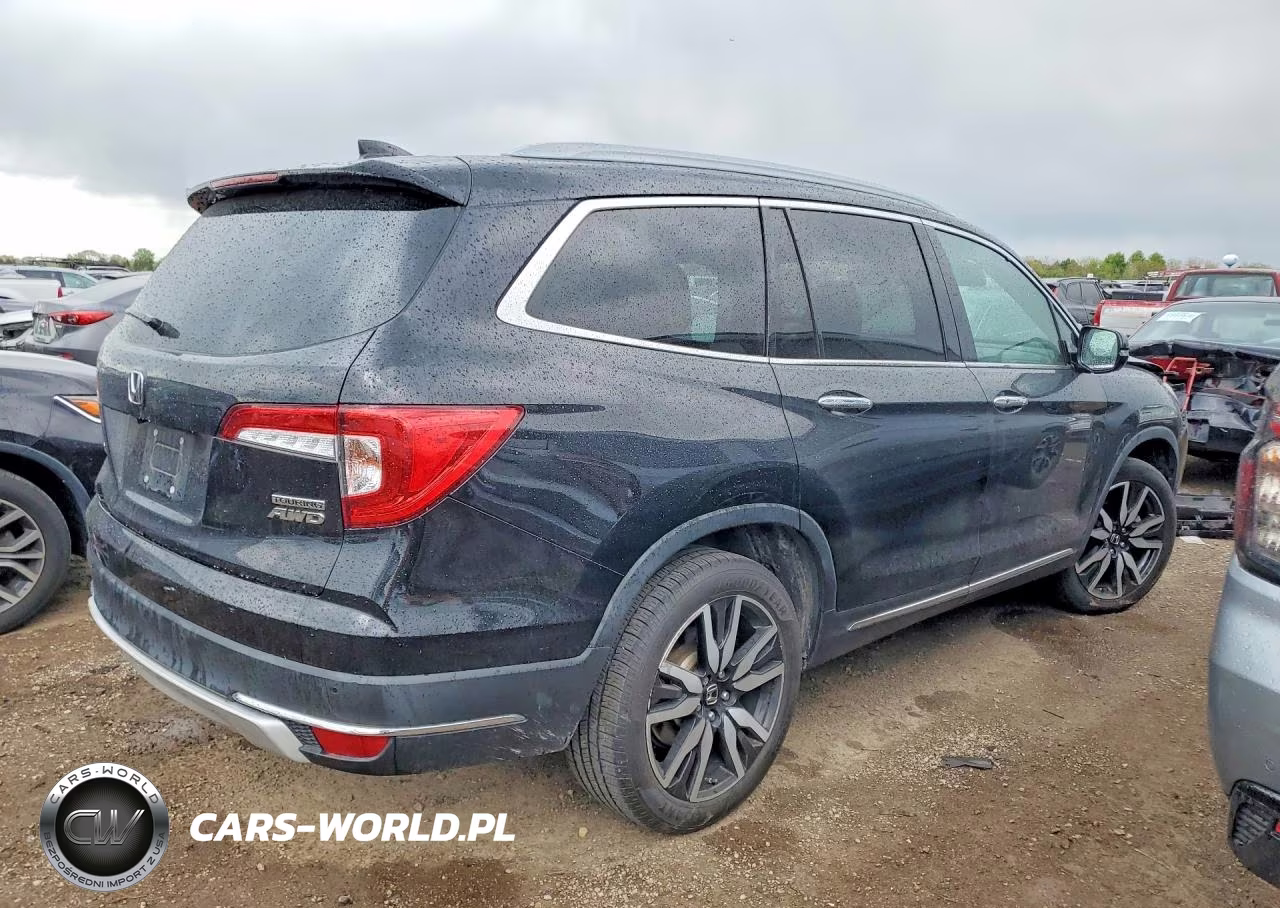 2021 Honda Pilot Touring VIN:5FNYF6H66MB039244 - 3