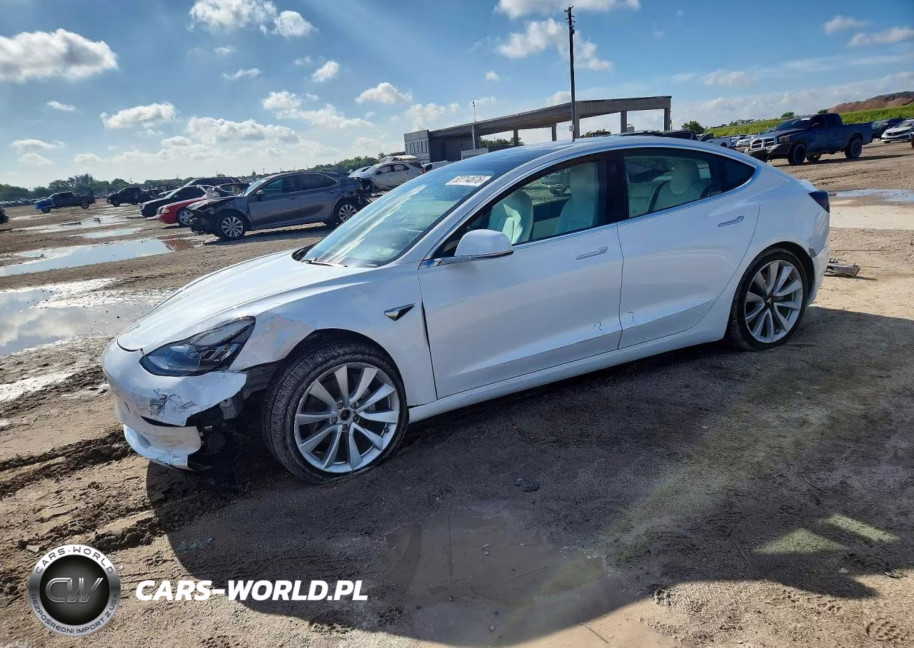 2020 Tesla Model 3