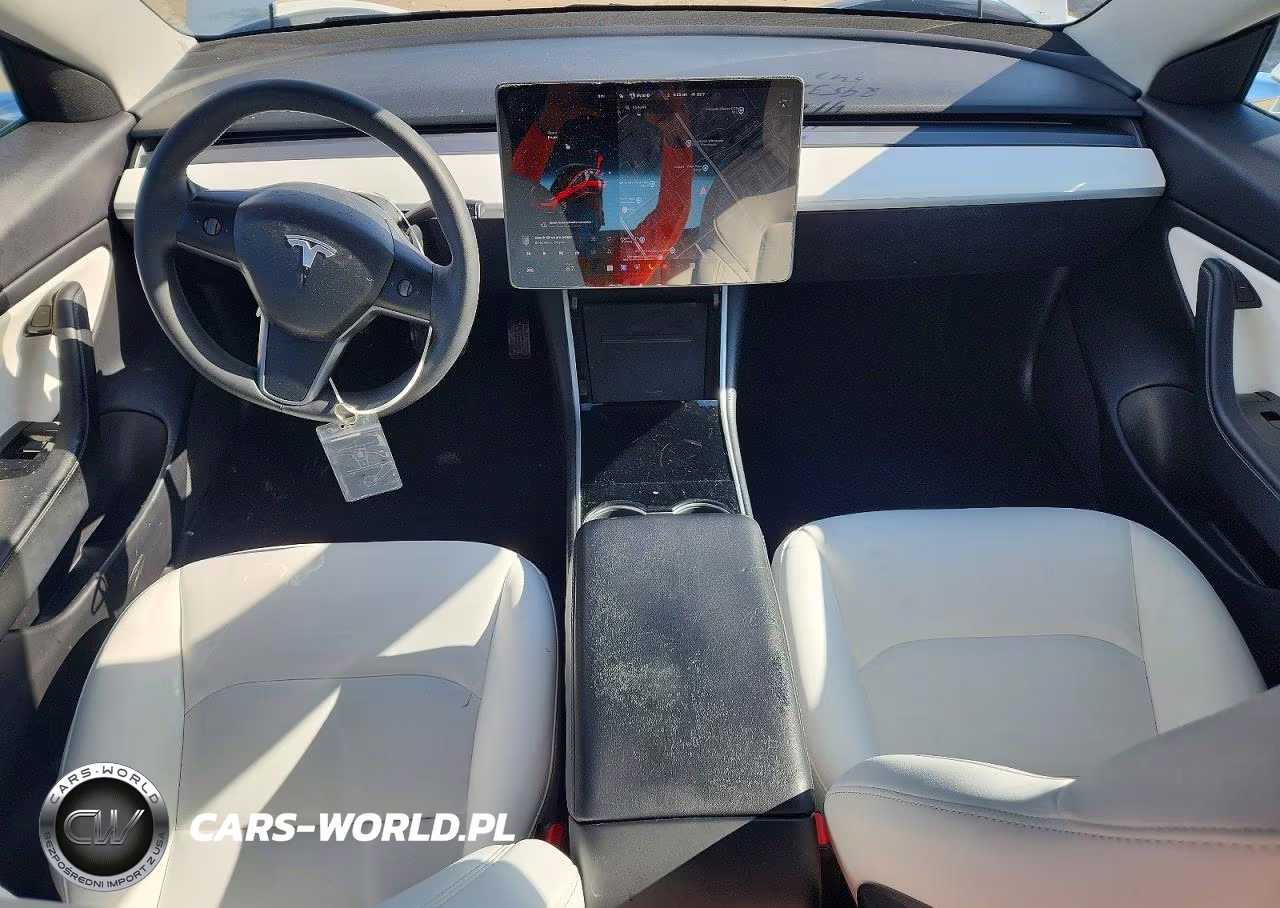 2020 Tesla Model 3 VIN:5YJ3E1EB8LF640333 - 8