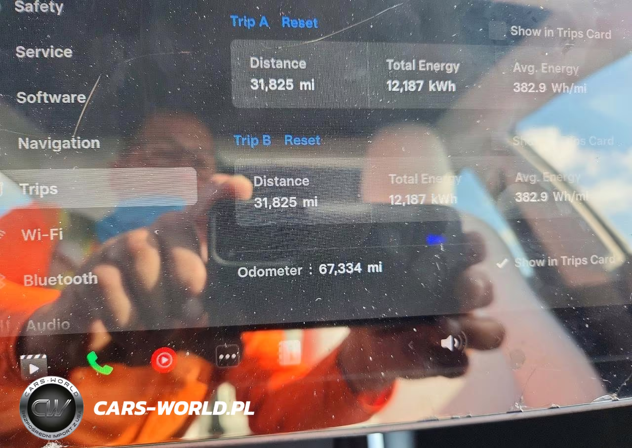 2020 Tesla Model 3 VIN:5YJ3E1EB8LF640333 - 9