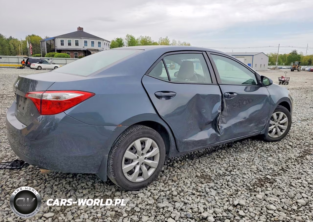2016 Toyota Corolla Le VIN:2T1BURHE6GC537456 - 3