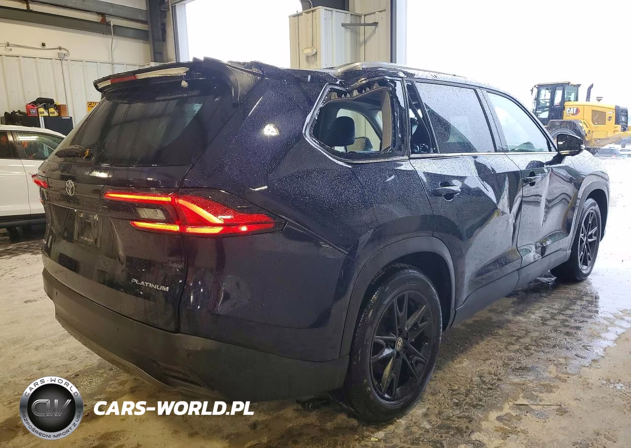 2024 Toyota Grand Highlander Platinum VIN:5TDAAAB52RS011401 - 3