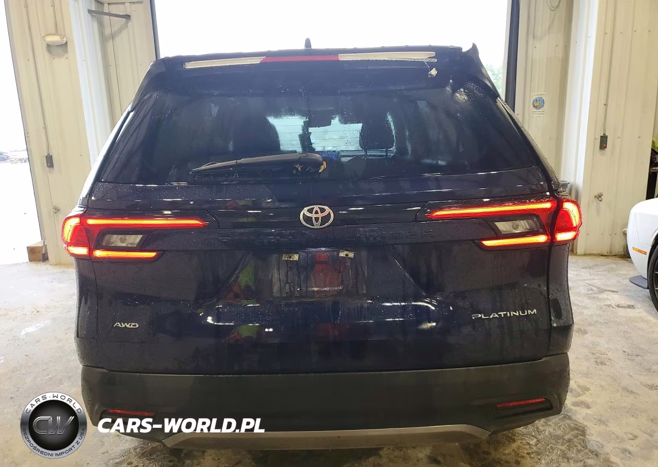 2024 Toyota Grand Highlander Platinum VIN:5TDAAAB52RS011401 - 6