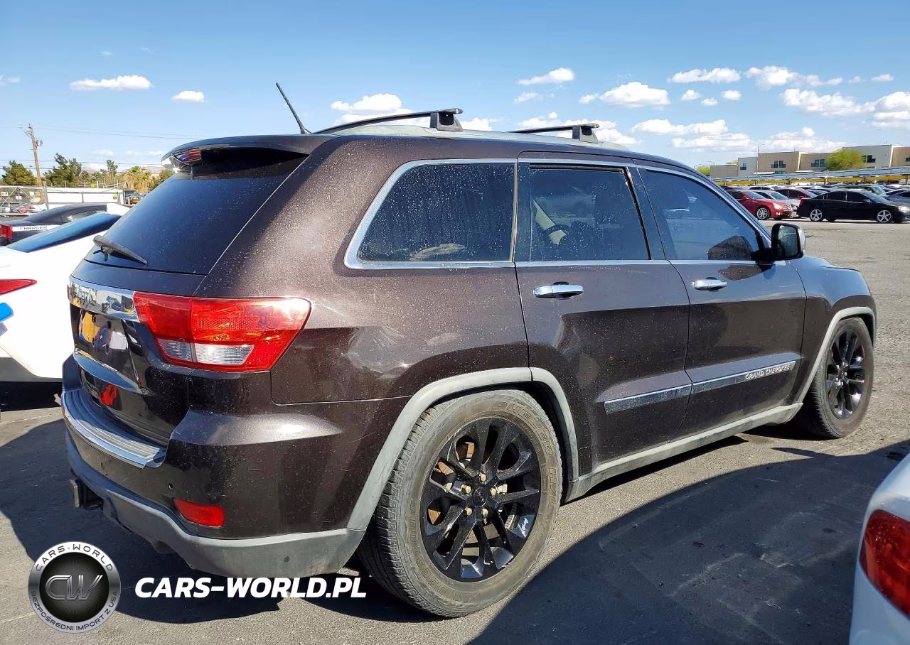 2011 Jeep Grand Cherokee Overland VIN:1J4RR6GT4BC672753 - 3
