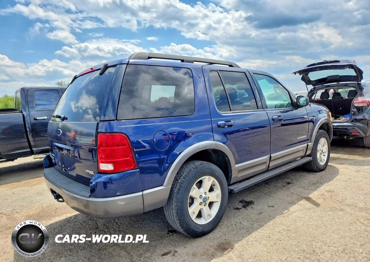 2005 Ford Explorer Xlt VIN:1FMZU73K65UB34587 - 3