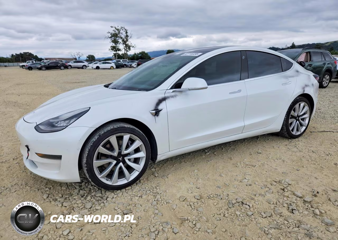 2020 Tesla Model 3