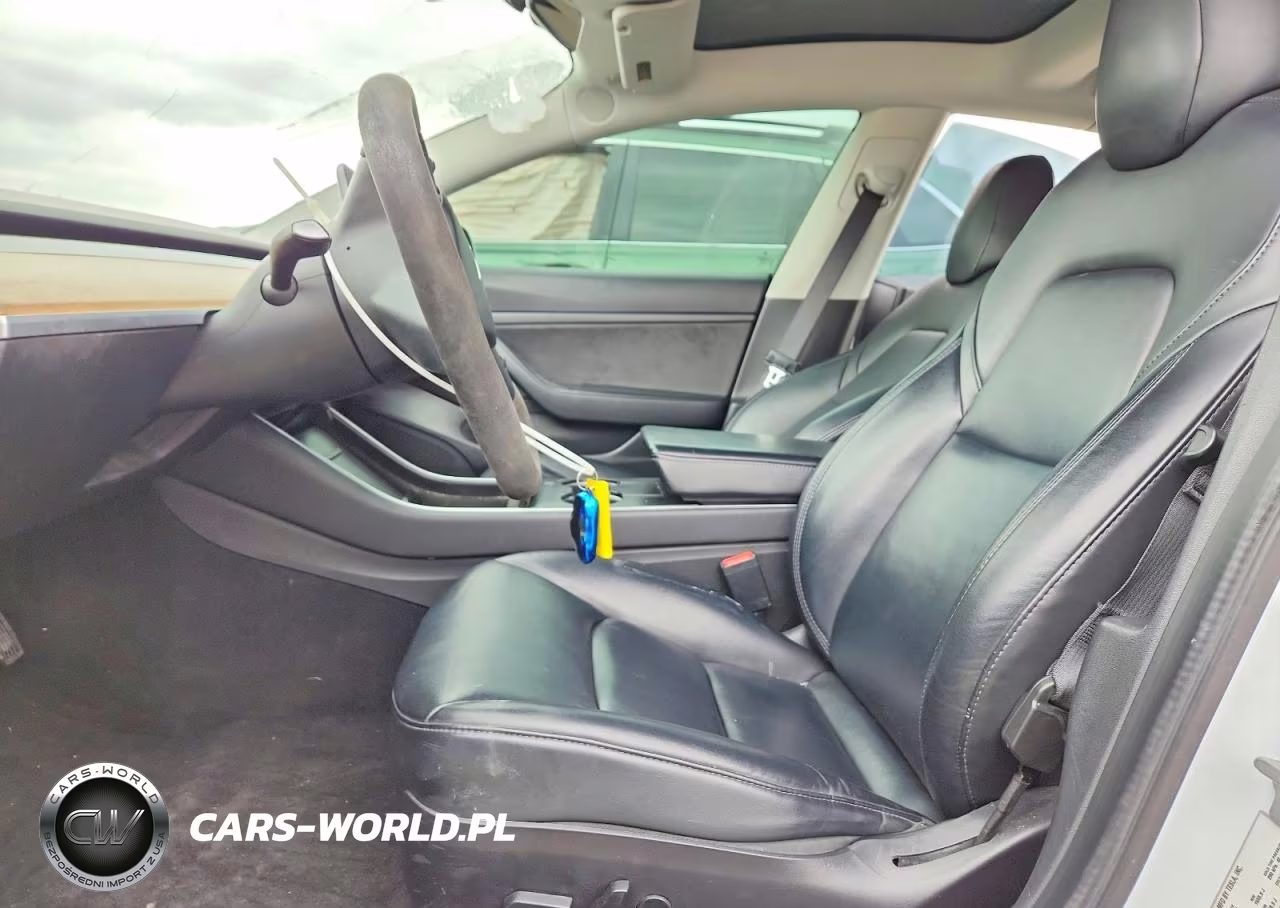 2020 Tesla Model 3 VIN:5YJ3E1EA4LF590957 - 7