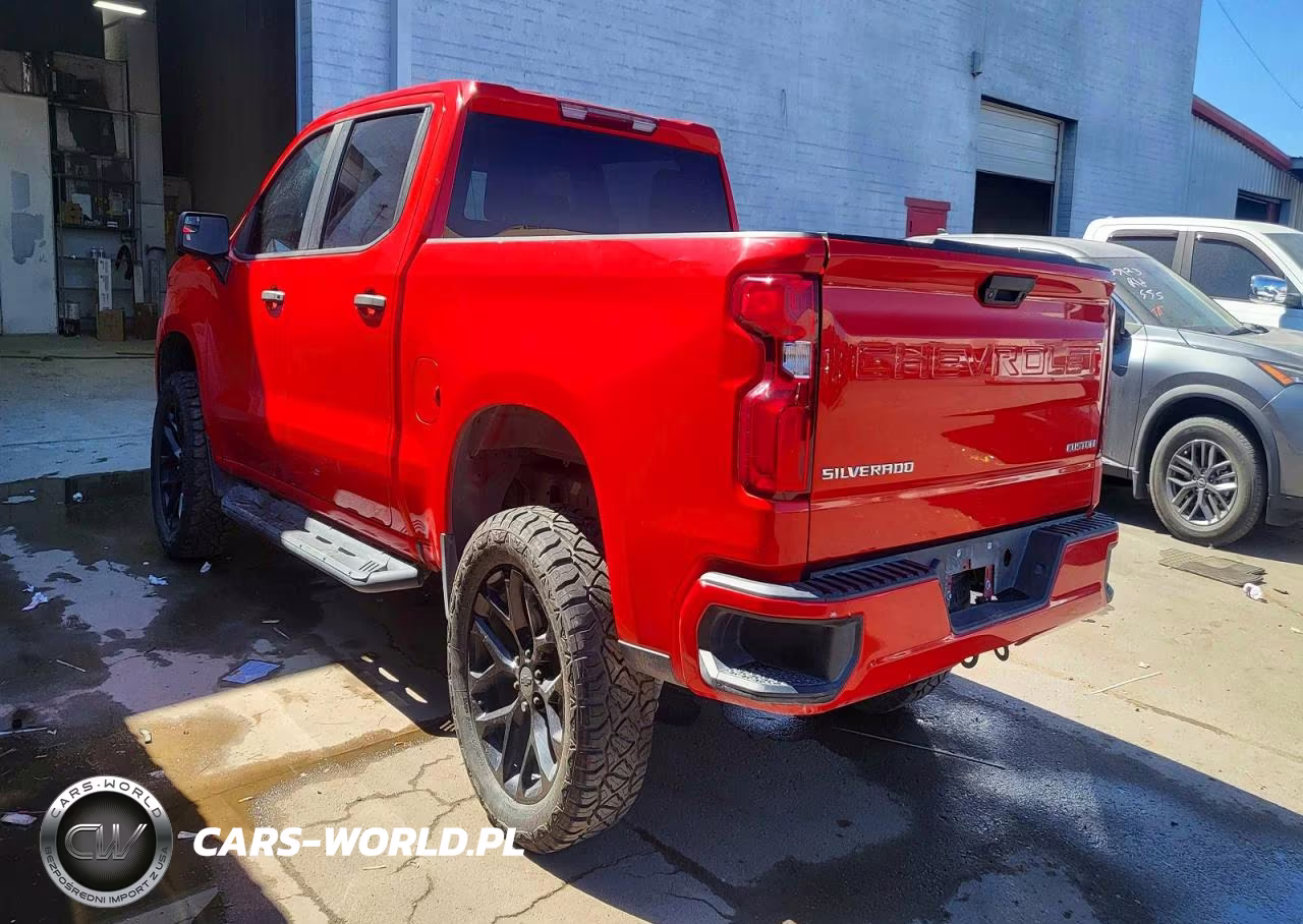 2019 Chevrolet Silverado 1500 Custom VIN:3GCPWBEHXKG218937 - 3