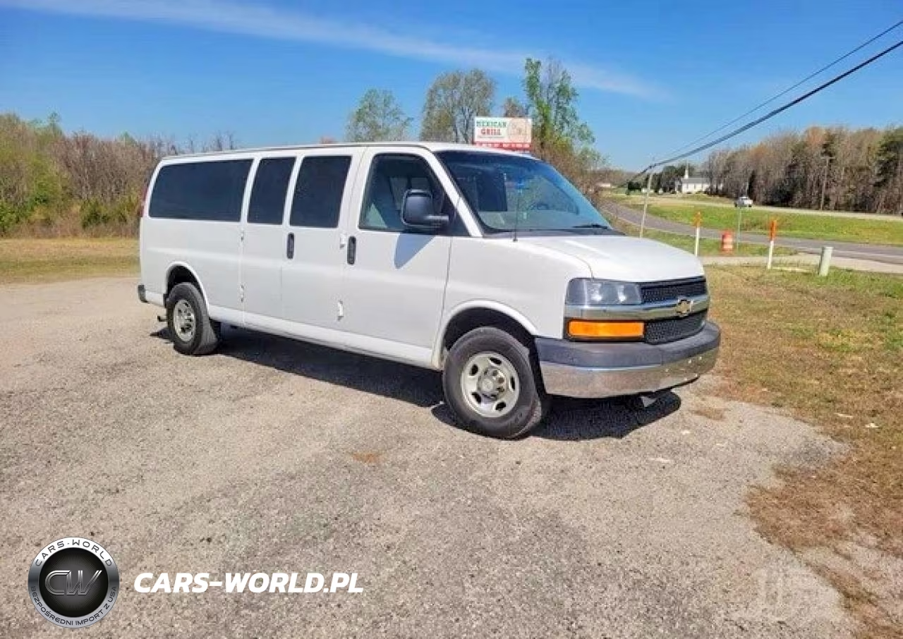 2015 Chevrolet Express G3500 Lt