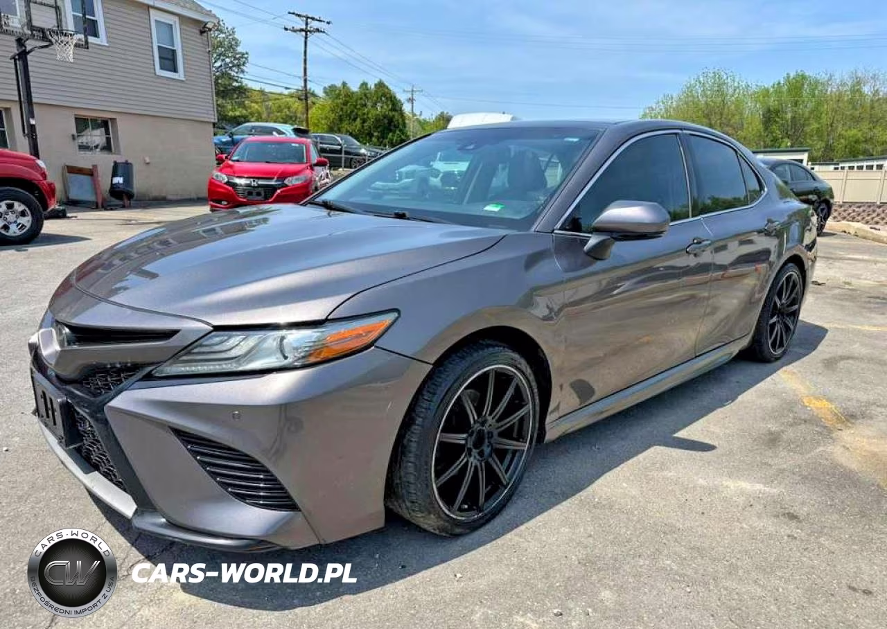 2018 Toyota Camry Xse – zdjęcie 1 z 10