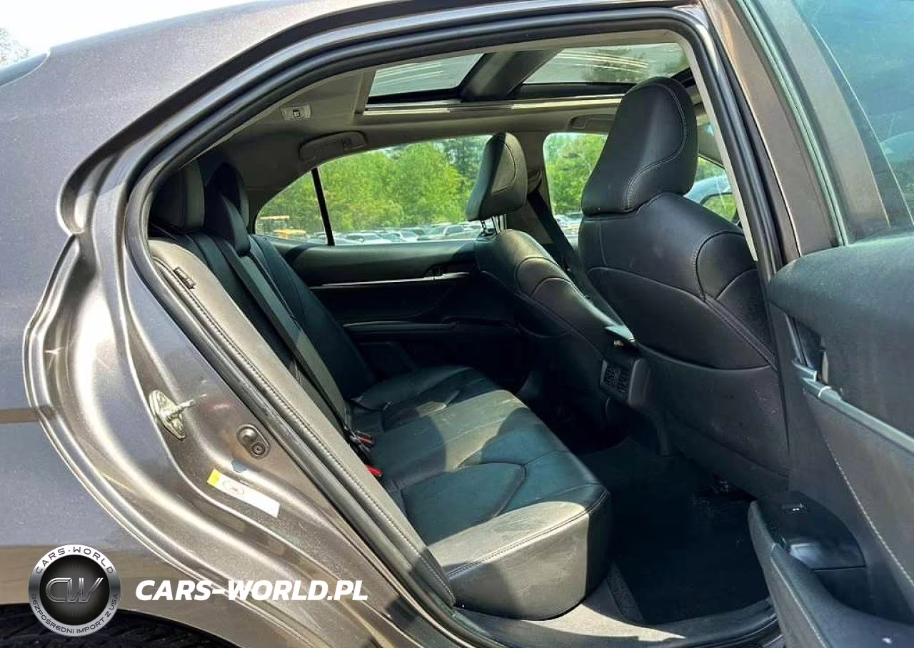 2018 Toyota Camry Xse VIN:4T1B61HK3JU062288 - 6