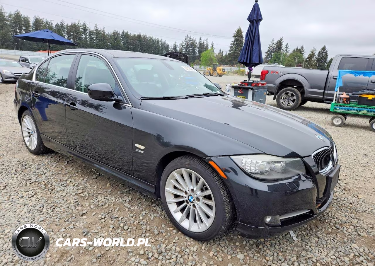 2011 BMW 335 Xi VIN:WBAPL5G58BNN22222 - 4