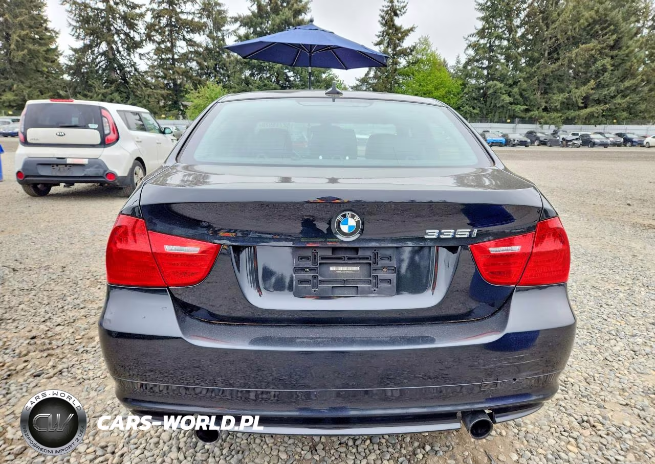 2011 BMW 335 Xi VIN:WBAPL5G58BNN22222 - 6