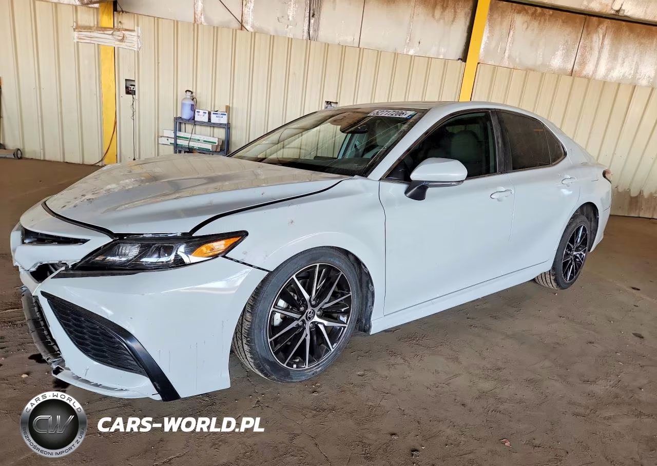 2022 Toyota Camry Se – zdjęcie 1 z 12