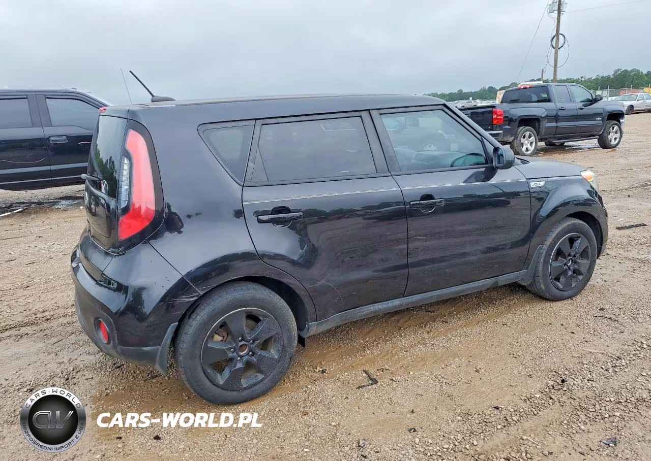 2018 Kia Soul Base VIN:KNDJN2A27J7903837 - 3