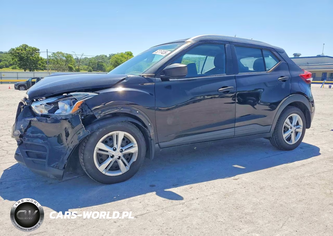 2019 Nissan Kicks S