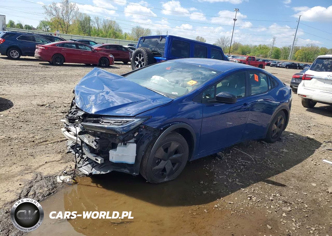2026 Toyota Prius Le – zdjęcie 1 z 12