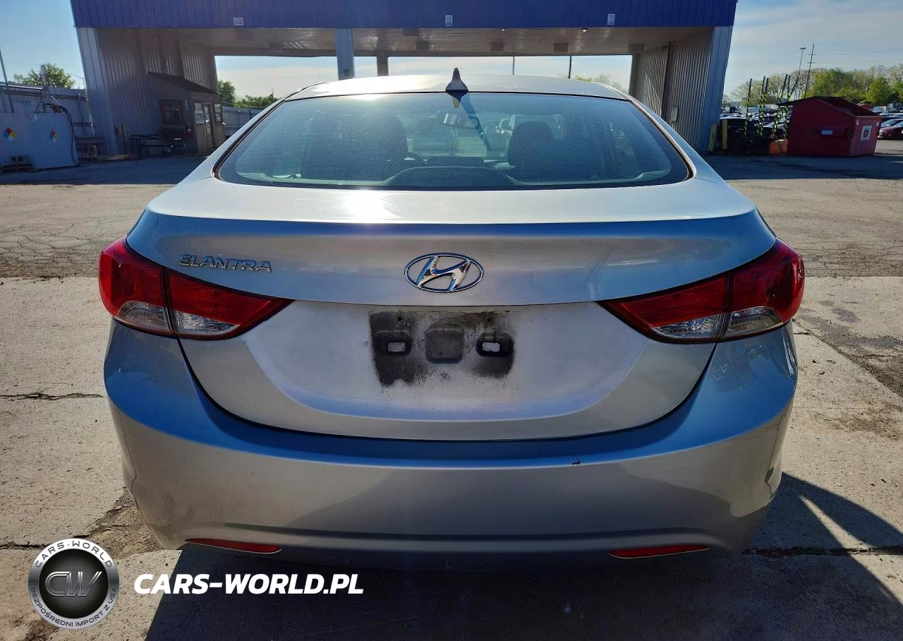 2013 Hyundai Elantra Gls VIN:5NPDH4AE3DH206305 - 6
