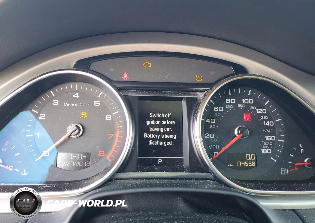 2015 Audi Q7 Prestige VIN:WA1DGAFE7FD003706 - 9