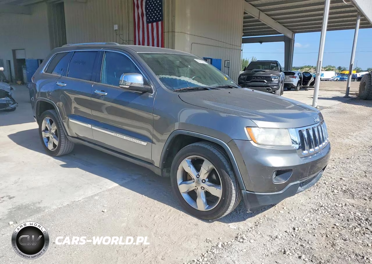 2013 Jeep Grand Cherokee Limited VIN:1C4RJFBGXDC614690 - 4