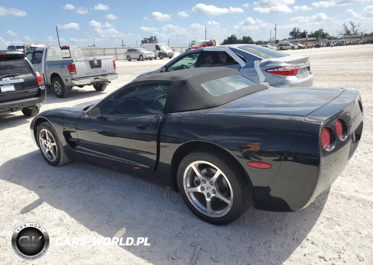 2000 Chevrolet Corvette VIN:1G1YY32G7Y5130663 - 2