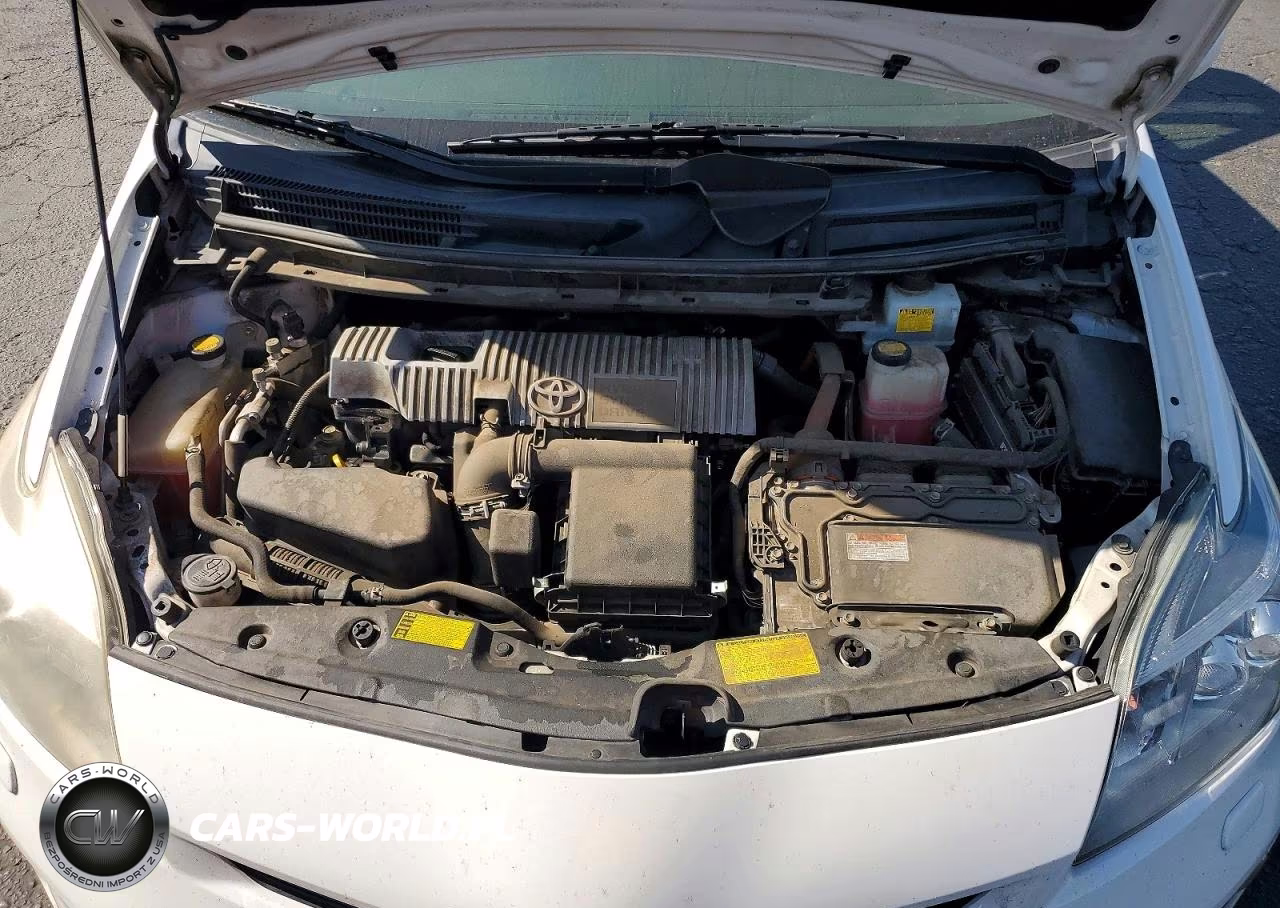 2013 Toyota Prius Five VIN:JTDKN3DU0D5596096 - 11