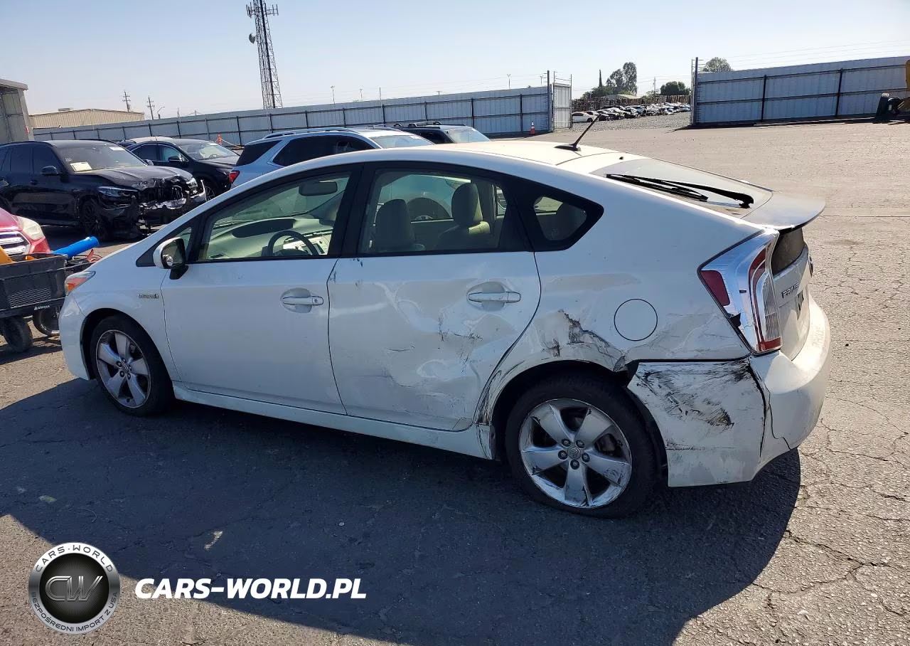 2013 Toyota Prius Five VIN:JTDKN3DU0D5596096 - 2