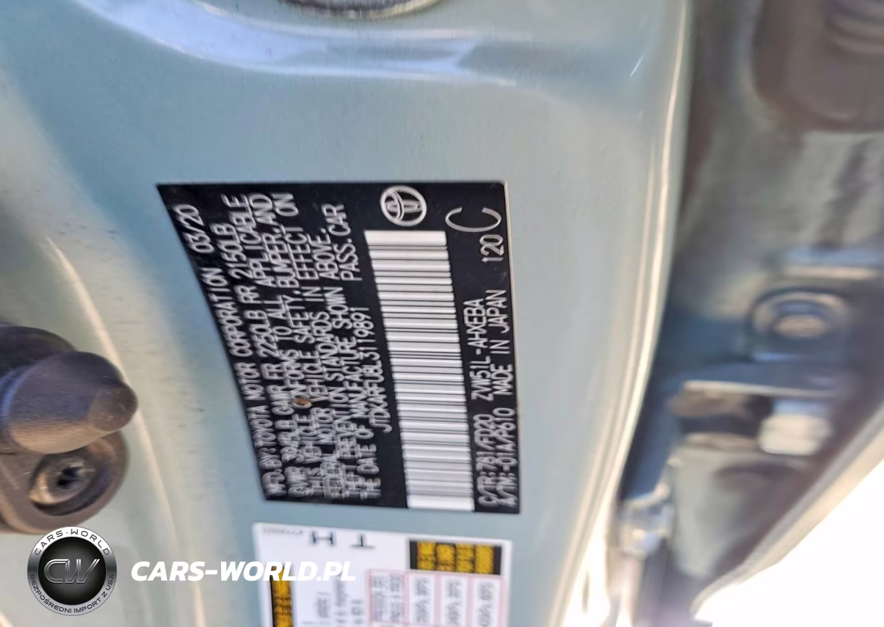 2020 Toyota Prius Le VIN:JTDKARFU8L3119891 - 13