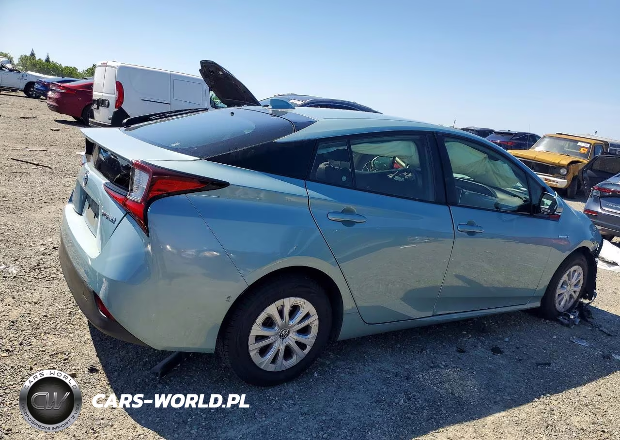 2020 Toyota Prius Le VIN:JTDKARFU8L3119891 - 3