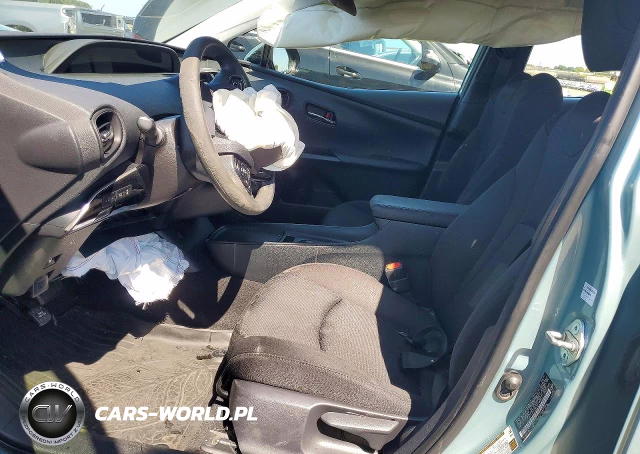 2020 Toyota Prius Le VIN:JTDKARFU8L3119891 - 7