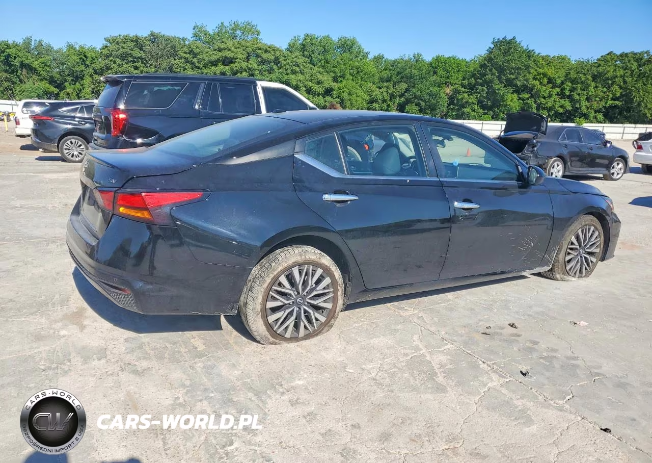 2023 Nissan Altima Sv VIN:1N4BL4DVXPN323035 - 3