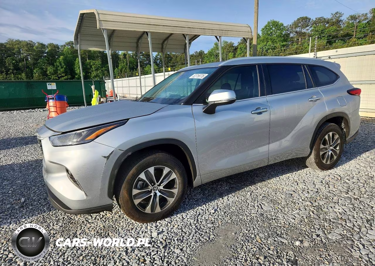 2024 Toyota Highlander Hybrid Xle – zdjęcie 1 z 13
