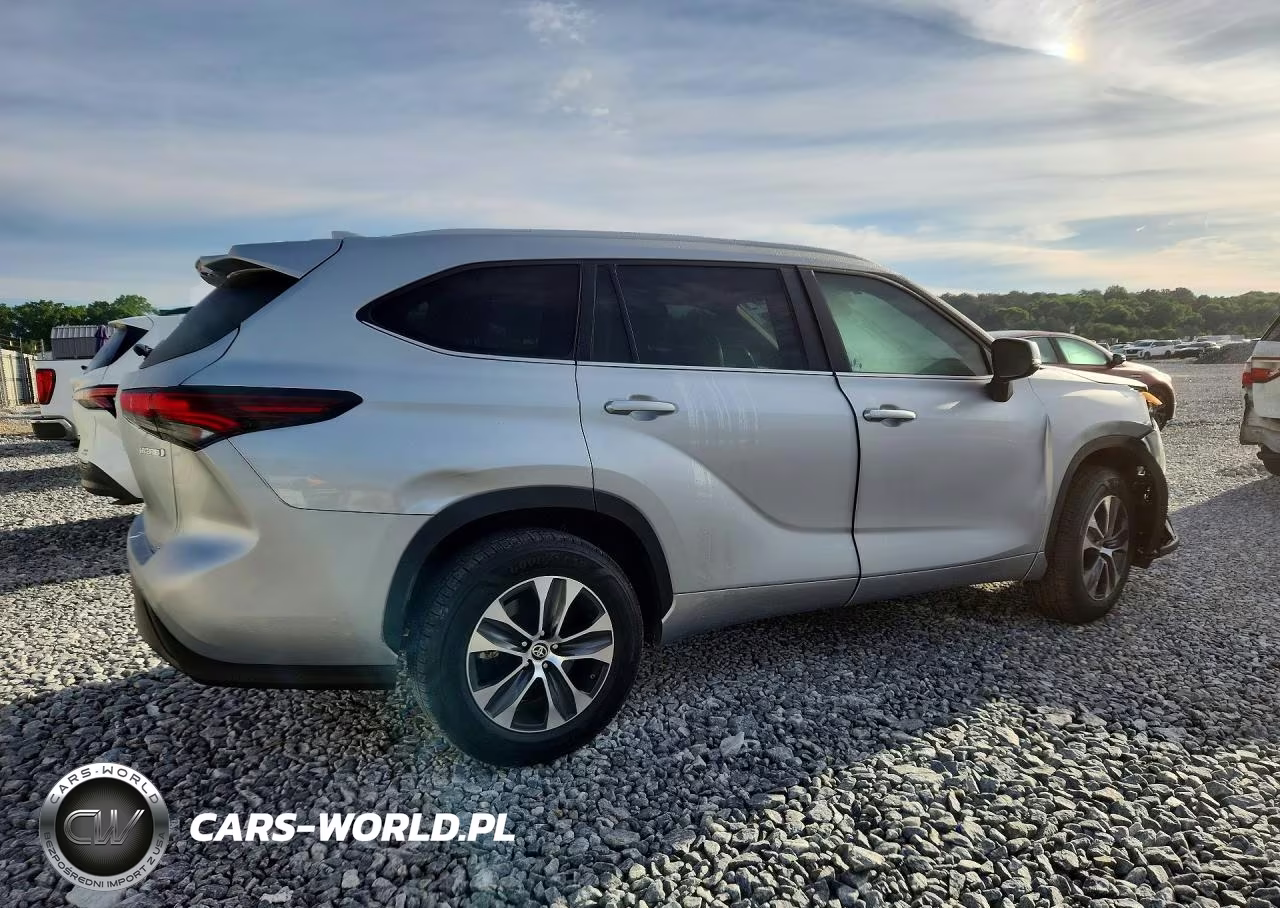 2024 Toyota Highlander Hybrid Xle VIN:5TDKARAH5RS024898 - 3