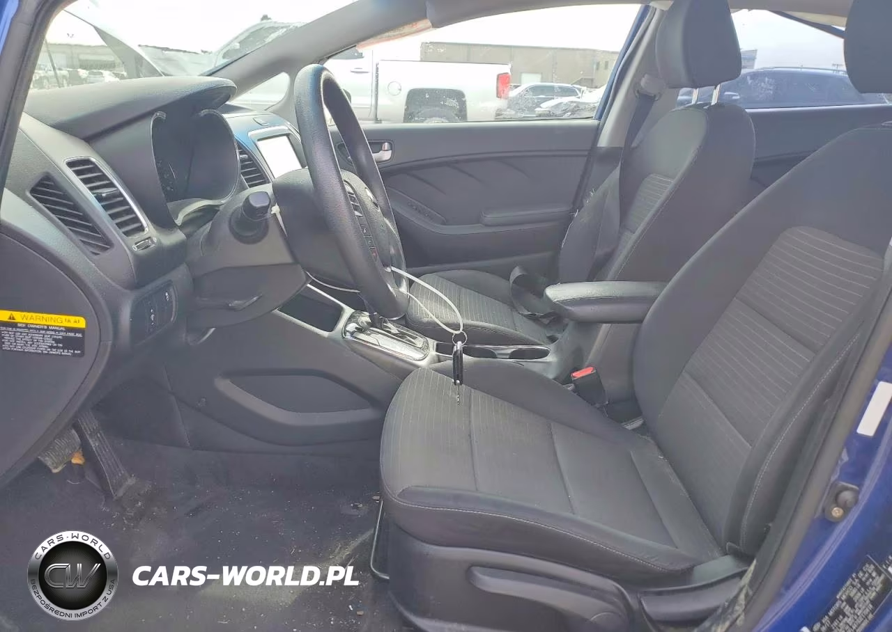 2018 Kia Forte Lx VIN:3KPFL4A79JE170418 - 7
