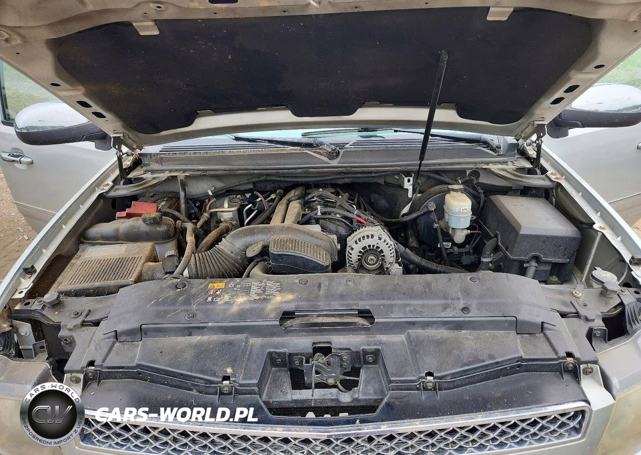 2010 Chevrolet Suburban K1500 Ltz VIN:1GNUKKE36AR222637 - 12