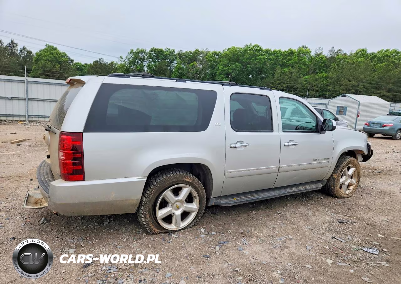 2010 Chevrolet Suburban K1500 Ltz VIN:1GNUKKE36AR222637 - 3