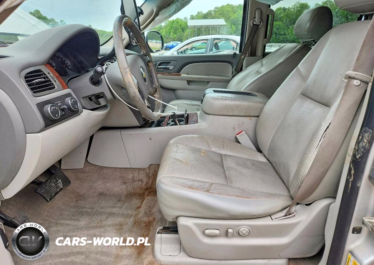 2010 Chevrolet Suburban K1500 Ltz VIN:1GNUKKE36AR222637 - 7