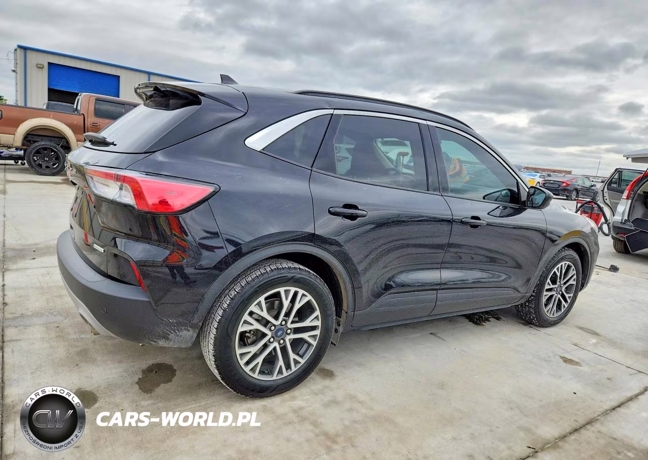 2020 Ford Escape Sel VIN:1FMCU0H65LUB78442 - 3